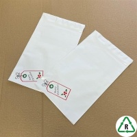 Merry Christmas Mailing Bag 12 x 16, 305 x 406 - Qty 1